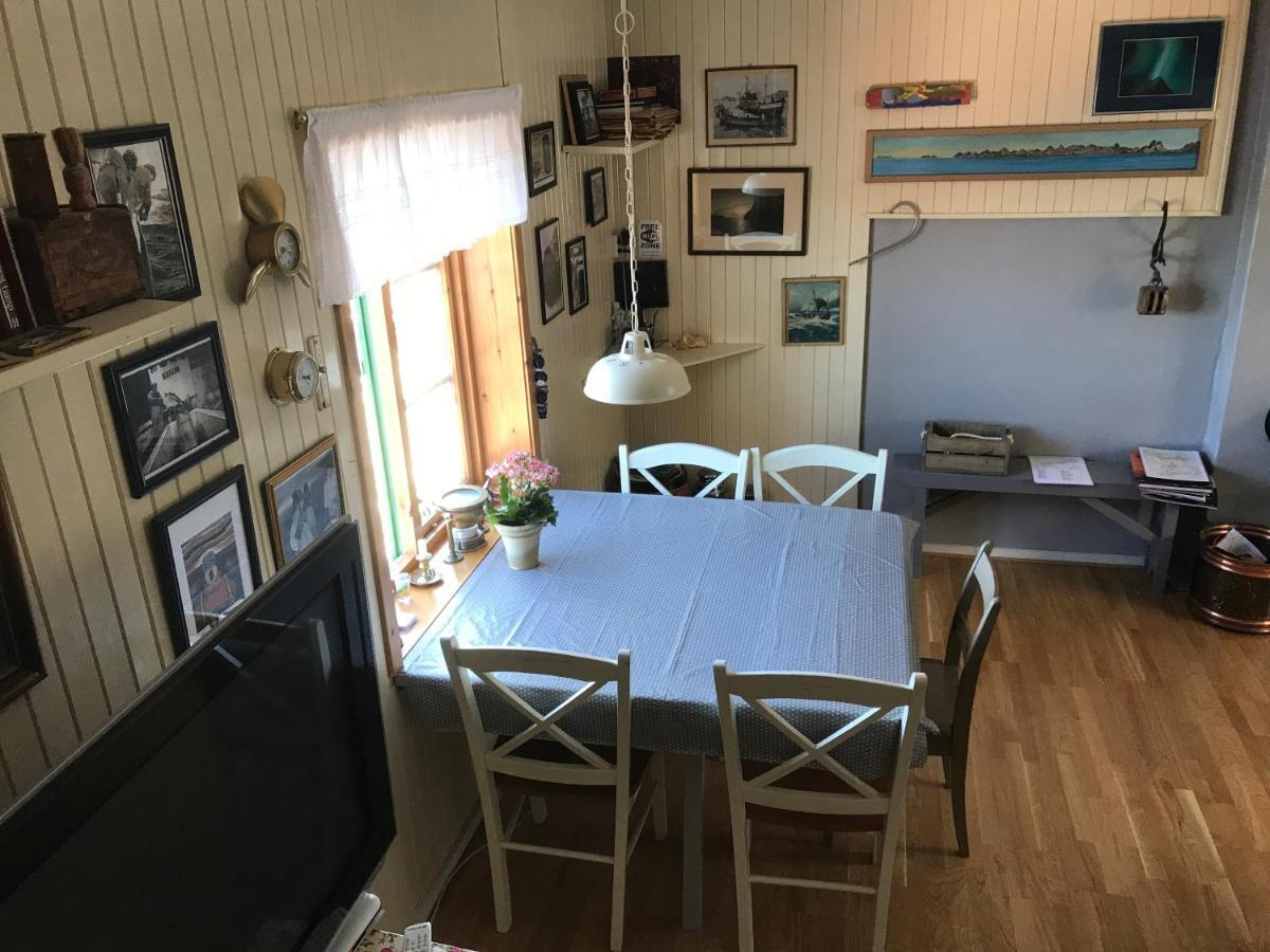 Villa Skjaeret Rorbu à Stamsund Extérieur photo